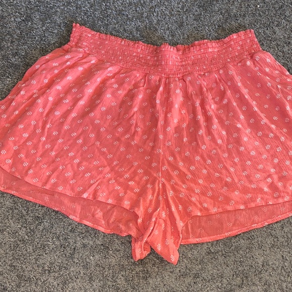 Hollister Ultra High Rise shorts - Picture 1 of 4